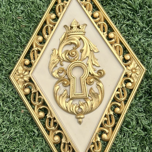 Vintage Dart Syroco Gold Diamond Lock & Key Wall Plaques No. 4271 - Picture 6 of 11